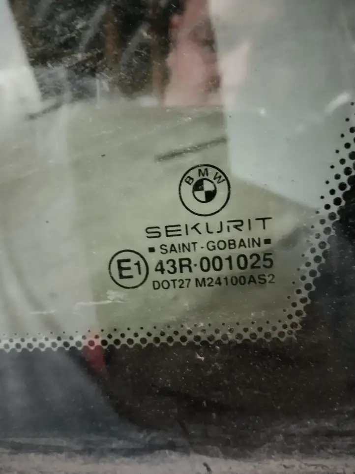 BMW X5 E53 (1999 - 2006) Заднее боковое стекло — фото 2
