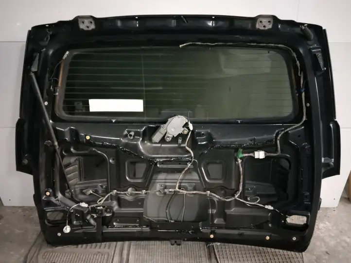 SsangYong Rodius (2004 - 2007) Крышка багажника — фото 9