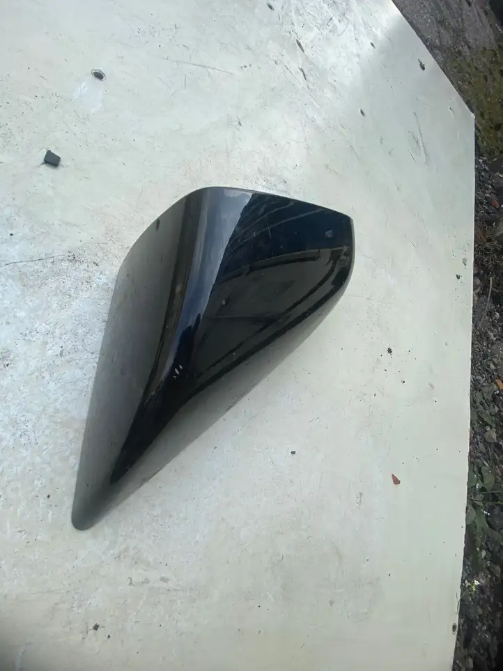 Tesla Model S (2012 - 2016) 101010200A Пластиковая отделка зеркала — фото 2