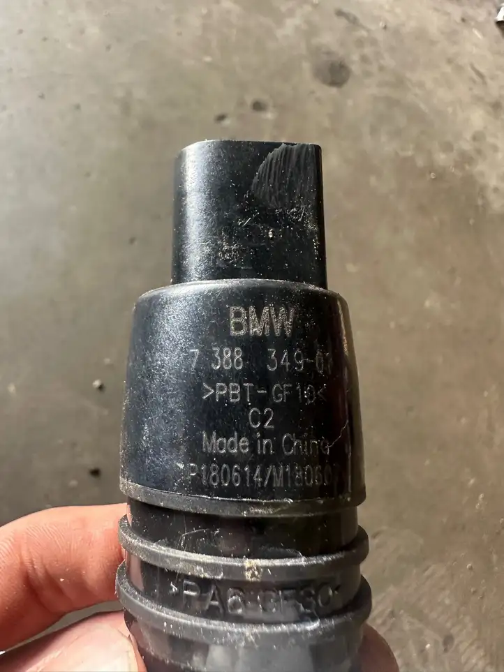 BMW 2 F45 (2014 - 2021) 7388349 Насос омывателя стекла — фото 3