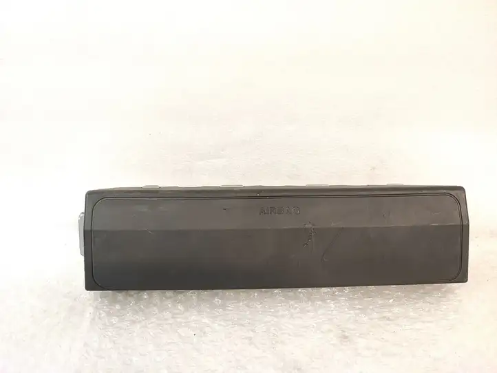 BMW 7 G11 G12 (2015 - 2022) 9297722 Коленная подушка безопасности — фото 1
