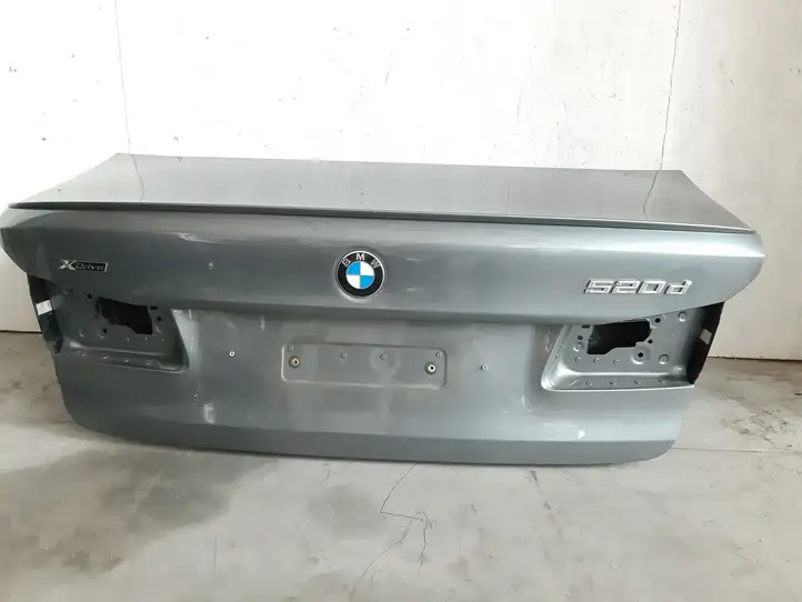 BMW 5 G30 G31 (2016 - ) Крышка багажника — фото 1