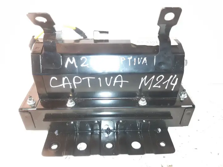 Chevrolet Captiva (2006 - 2011) Подушка безопасности пассажира — фото 2