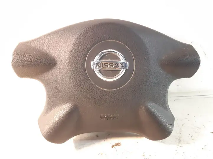 Nissan X-Trail T30 (2001 - 2007) Подушка безопасности руля — фото 1