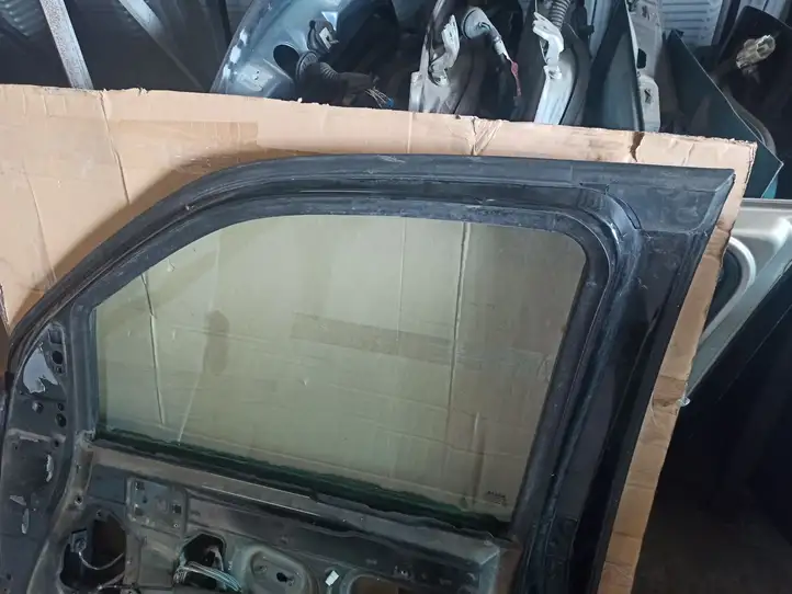 Nissan Navara D40 (2004 - 2015) Дверь — фото 3
