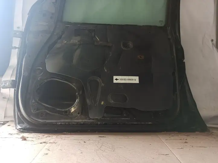 Nissan Navara D40 (2004 - 2015) Дверь — фото 4