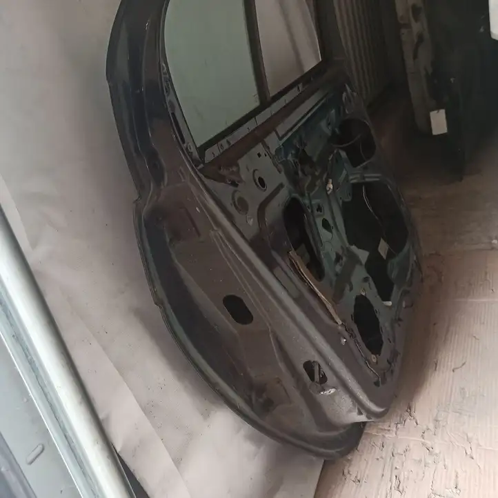Renault Scenic I (1996 - 2003) Дверь — фото 4