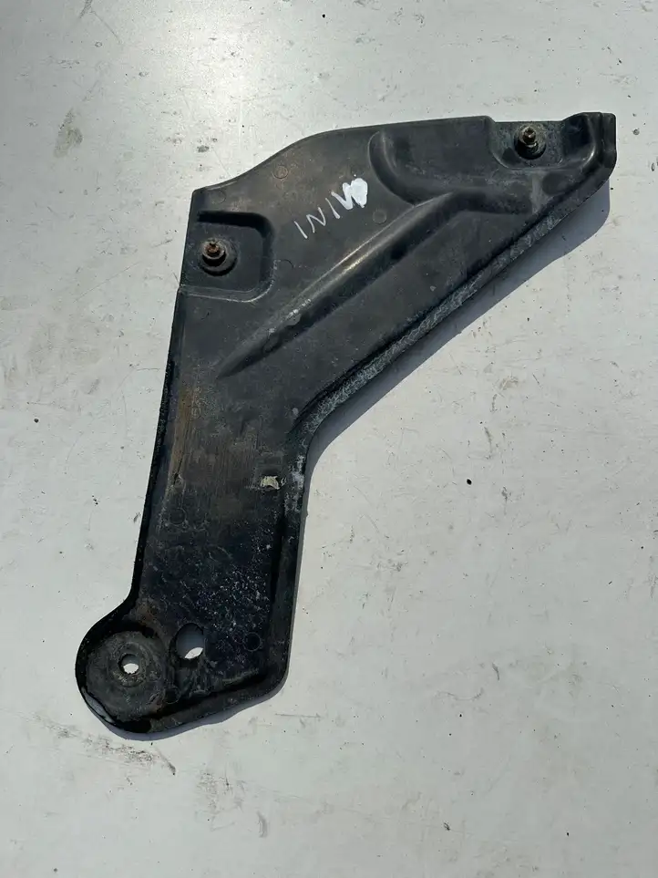 Mini Cooper Hatch Hardtop (2007 - 2014) 2755449 Защита ремня ГРМ — фото 3