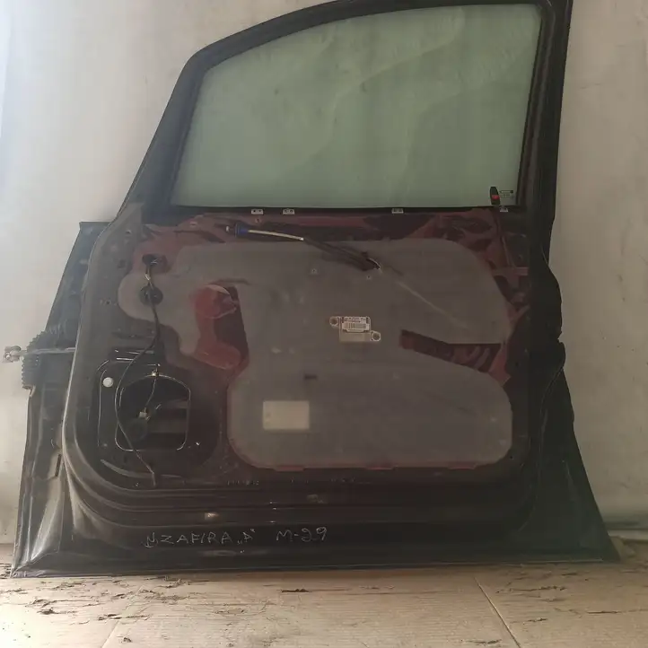 Opel Zafira A (1999 - 2003) Дверь — фото 3