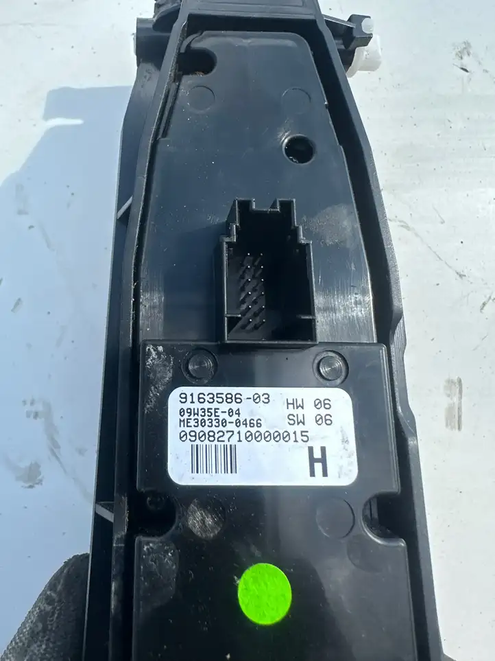 BMW 5 F10 F11 (2009 - 2016) 9163586 Блок кнопок стеклоподъемников — фото 2