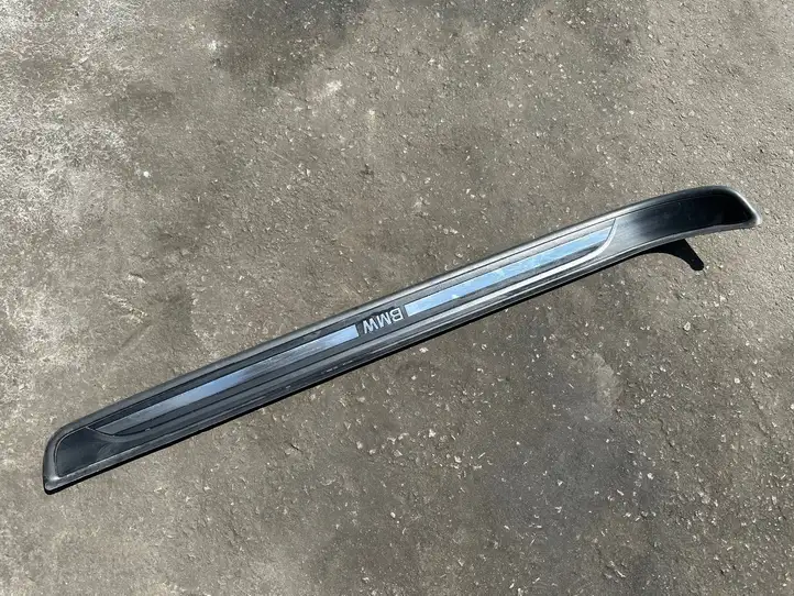 BMW 3 E92 E93 (2005 - 2014) 7120764 Внутренняя отделка переднего порога — фото 1