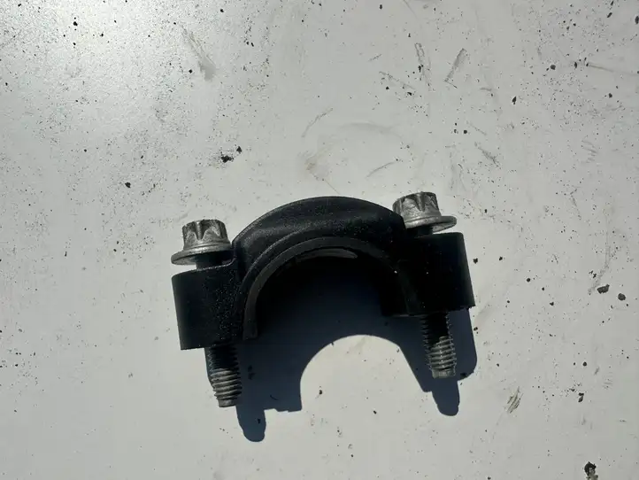 BMW 3 F30 F35 F31 (2012 - 2018) 8519494 Держатель форсунки — фото 1