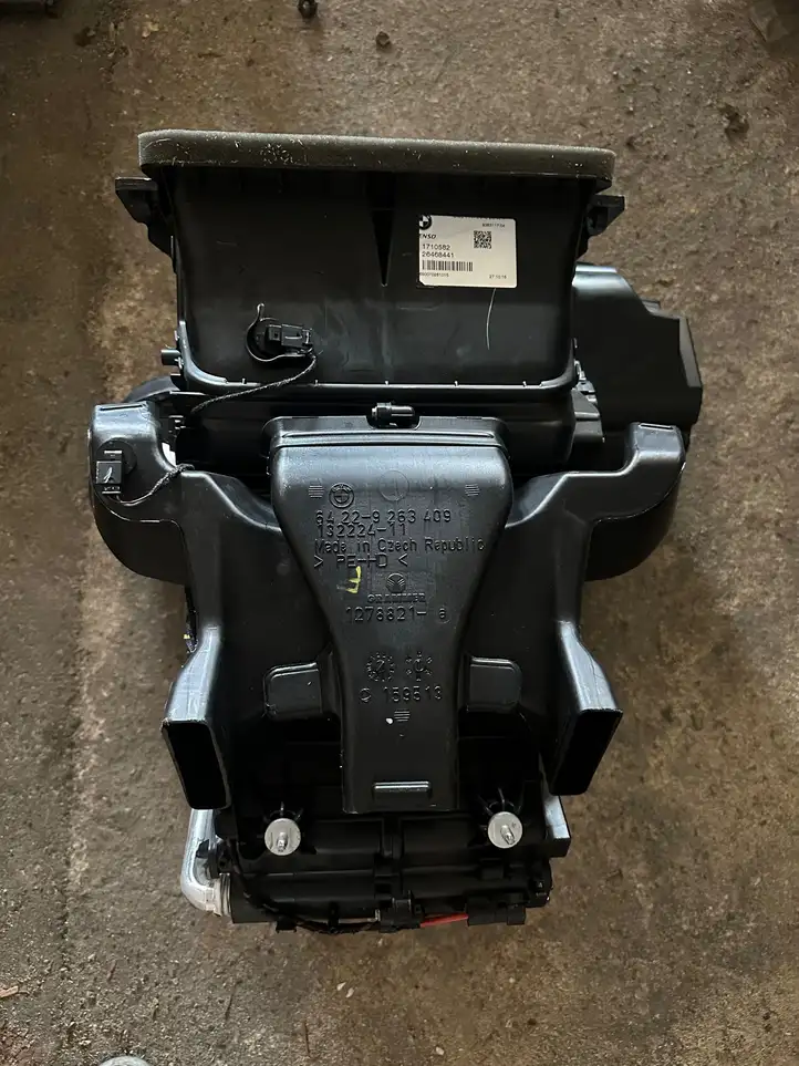 BMW 2 F45 (2014 - 2021) 9383117 Комплект системы вентиляции салона — фото 1