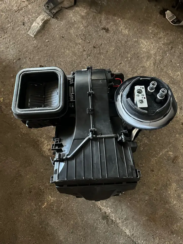 BMW 2 F45 (2014 - 2021) 9383117 Комплект системы вентиляции салона — фото 5