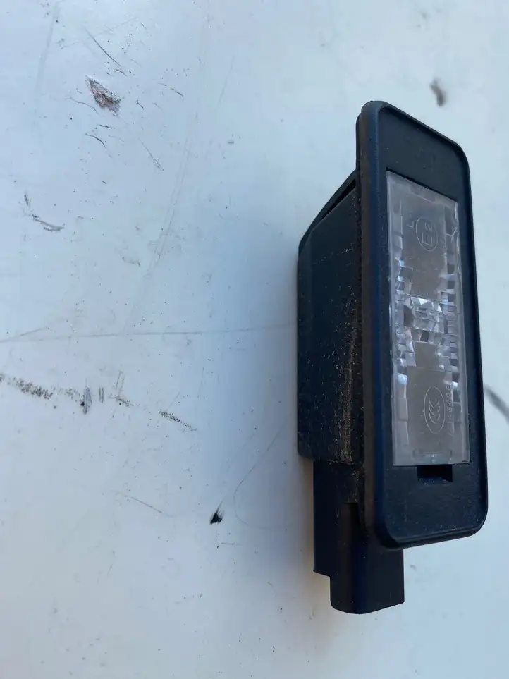 Citroen C4 Cactus (2014 - 2017) 9682403680 Подсветка номера — фото 6