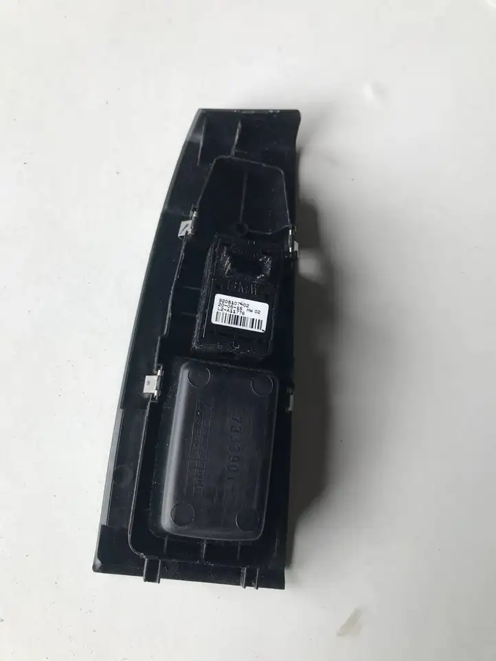 BMW 2 F45 (2014 - 2021) 7333901 Блок кнопок стеклоподъемников — фото 2