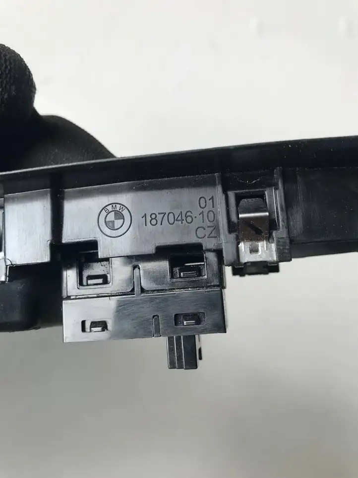 BMW 2 F45 (2014 - 2021) 7333901 Блок кнопок стеклоподъемников — фото 3
