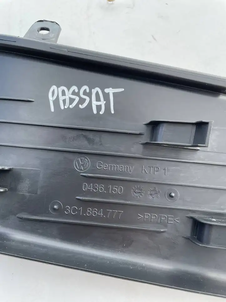 Volkswagen PASSAT B7 (2011 - 2014) 3C1864777 Прочие детали салона — фото 3
