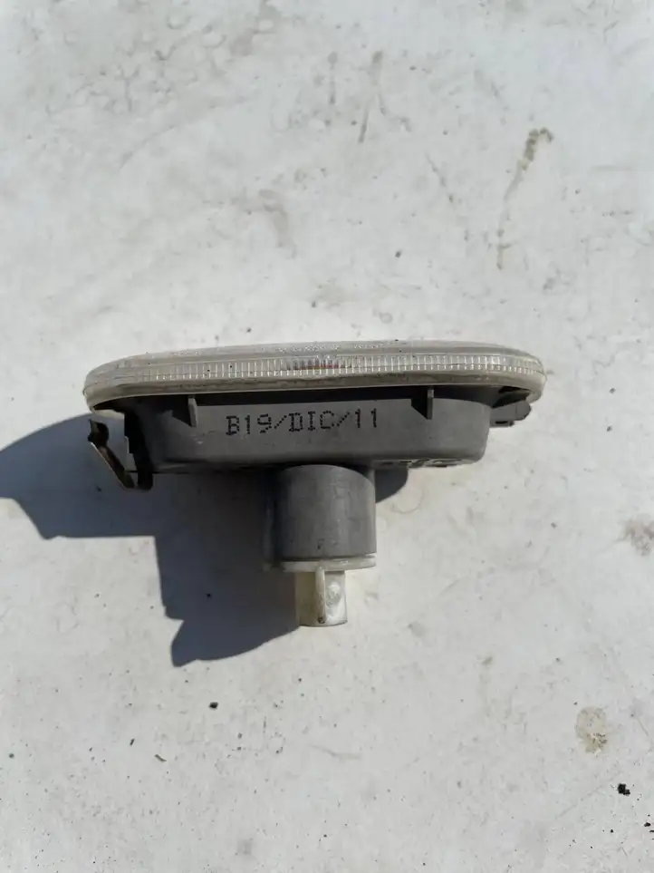 Seat Ibiza IV (6J,6P) (2008 - 2017) 6L0949117A Поворотный фонарь крыла — фото 3