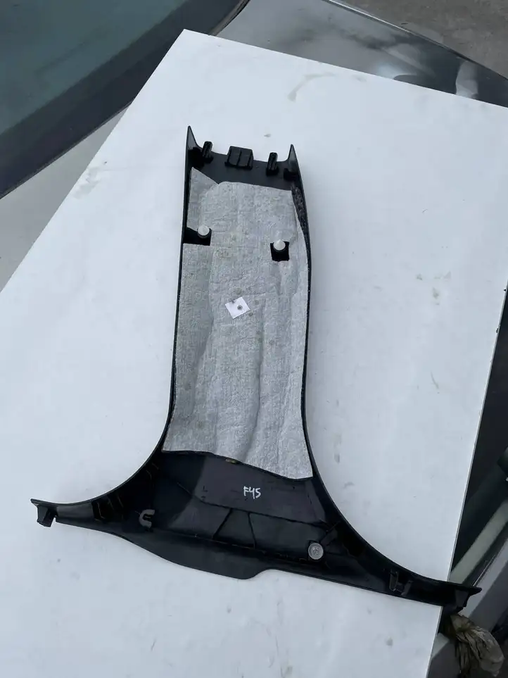 BMW 2 F45 (2014 - 2021) 7302434 Нижняя обшивка стойки B — фото 3