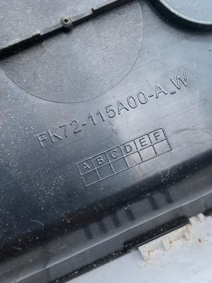 Land Rover Discovery Sport (2014 - 2019) FK72115A00A Ящик центральной консоли — фото 2