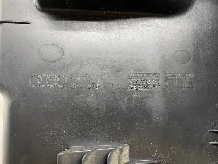 Audi A3/S3 8P (2004 - 2008) 8P4863471A Отделка порога багажника — фото 2