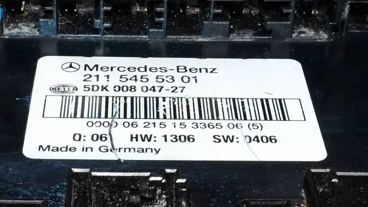 Mercedes-Benz E W211 (2002 - 2009) 2115455301 Блок предохранителей — фото 5
