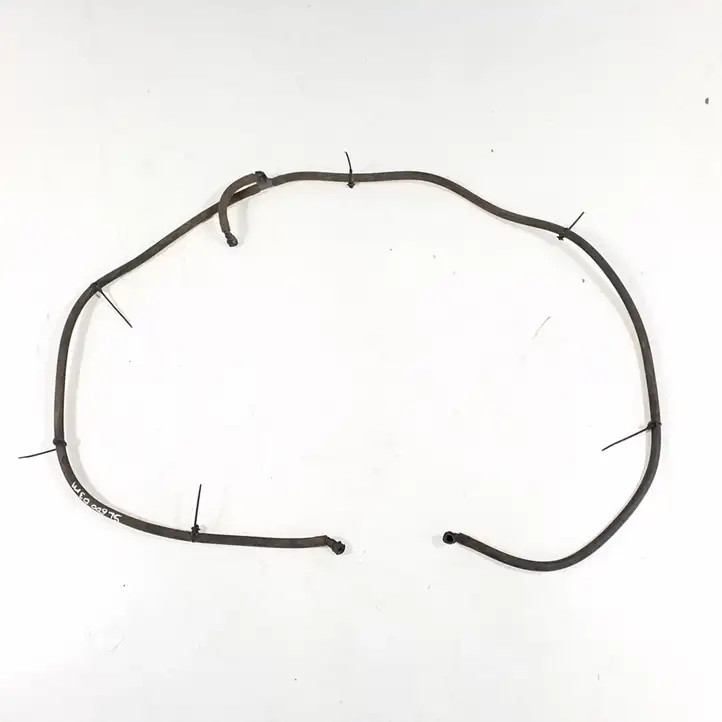 Mercedes-Benz SL R230 (2001 - 2012) Шланг (шланги) оконной жидкости лобового стекла — фото 1