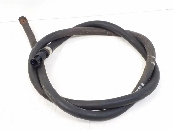 Mercedes-Benz SL R230 (2001 - 2012) A2308300796 Шланг (шланги) оконной жидкости лобового стекла — фото 4