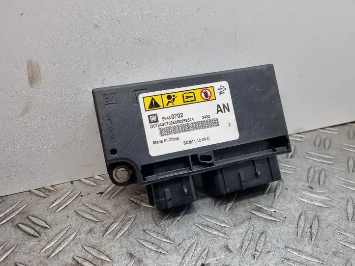 Opel Antara (2011 - 2017) 95460702 Контактное кольцо SRS — фото 1