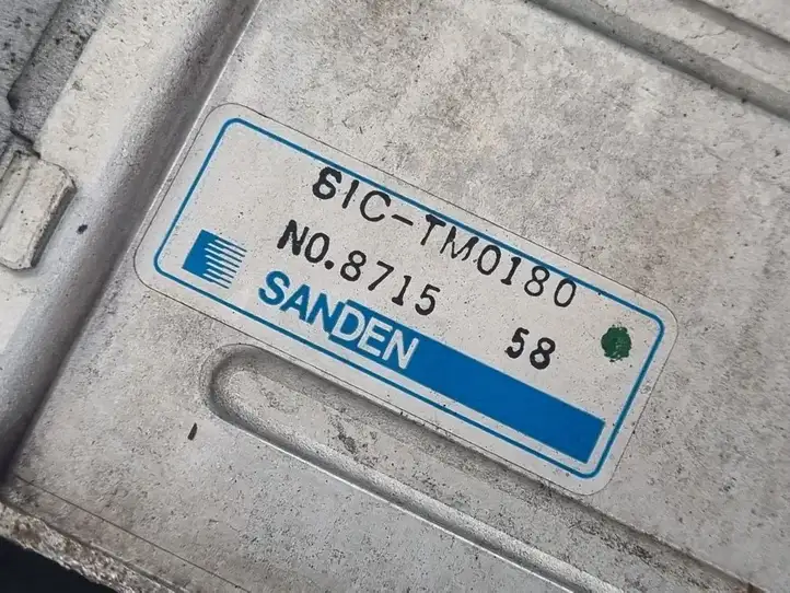 Subaru Outback (2007 - 2009) 61CTM0180 Интеркулер — фото 2