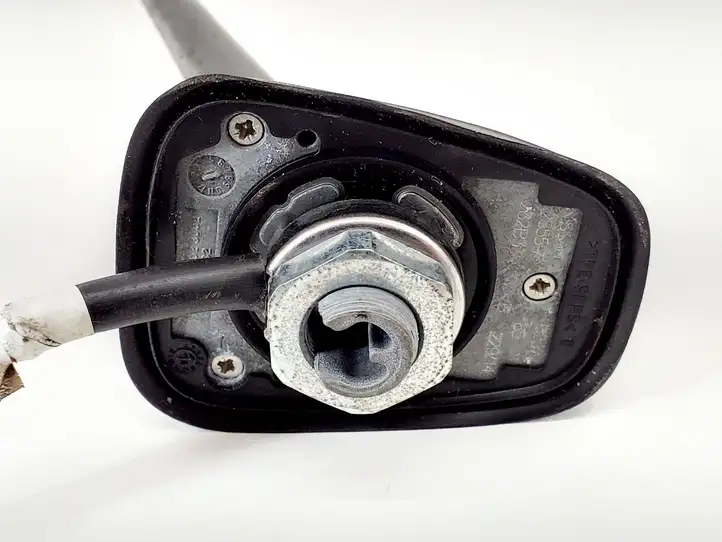 Nissan Note (E12) (2014 - 2018) GPS антенна — фото 4