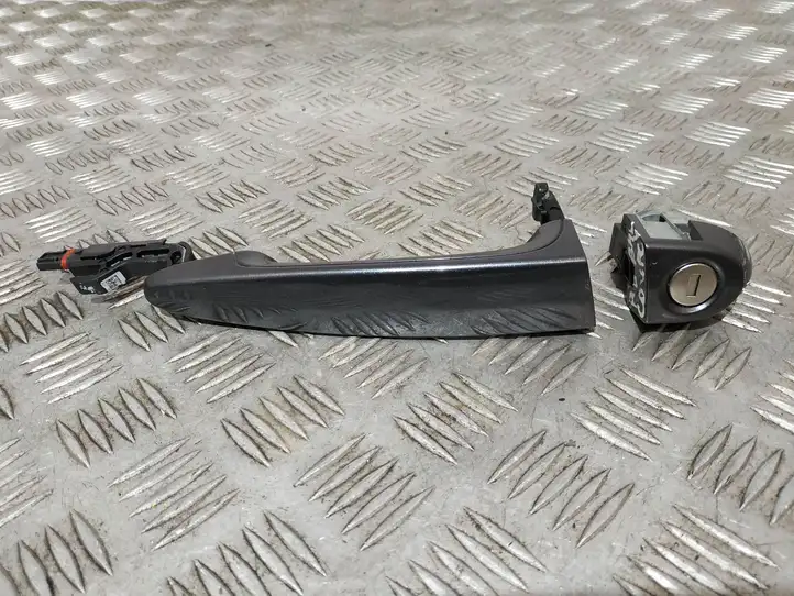 BMW 4 F32 F33 (2013 - 2017) 7329372 Наружная ручка двери — фото 1