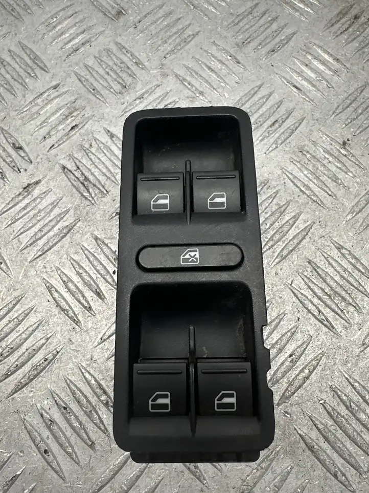Volkswagen Polo V 6R (2009 - 2015) 1k4959857B Блок кнопок стеклоподъемников — фото 1