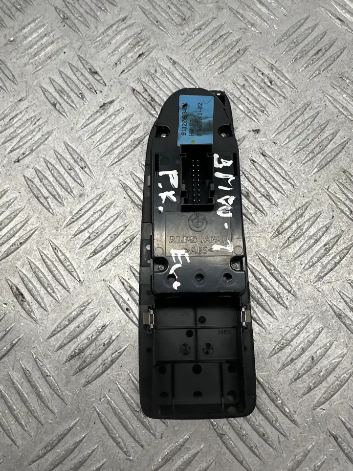 BMW 1 E81 E87 (2004 - 2011) 9132099 Кнопка стеклоподъемников — фото 2