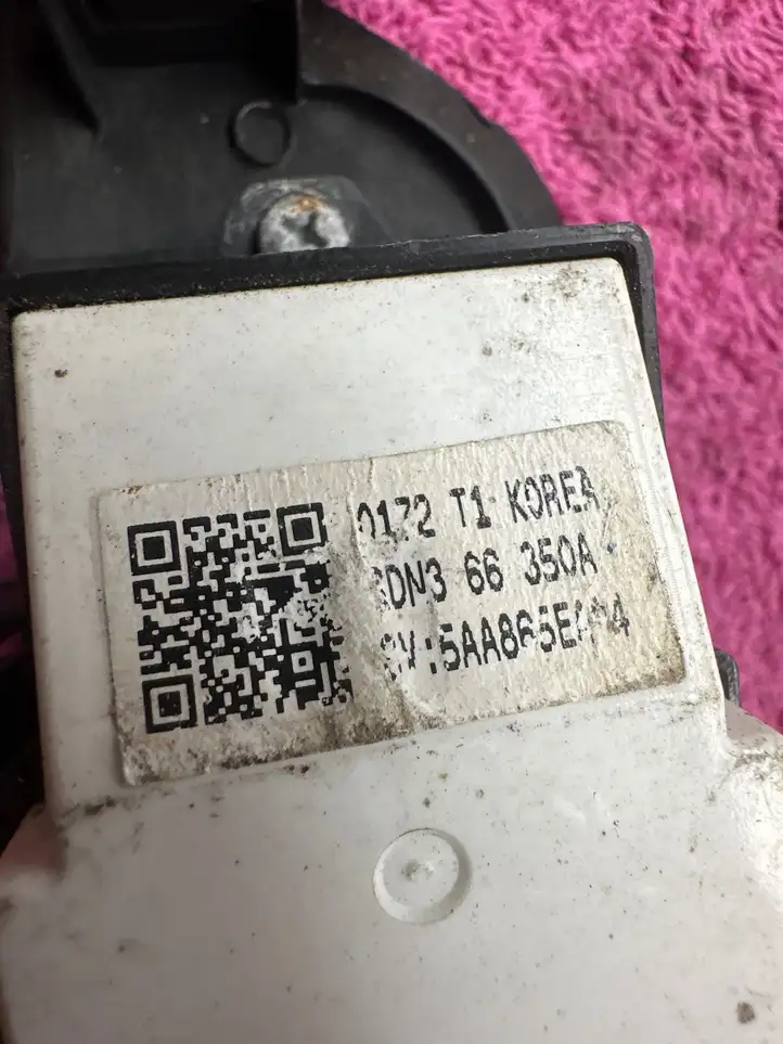 Mazda 6 (2009 - 2012) DN366350A Кнопка стеклоподъемников — фото 3