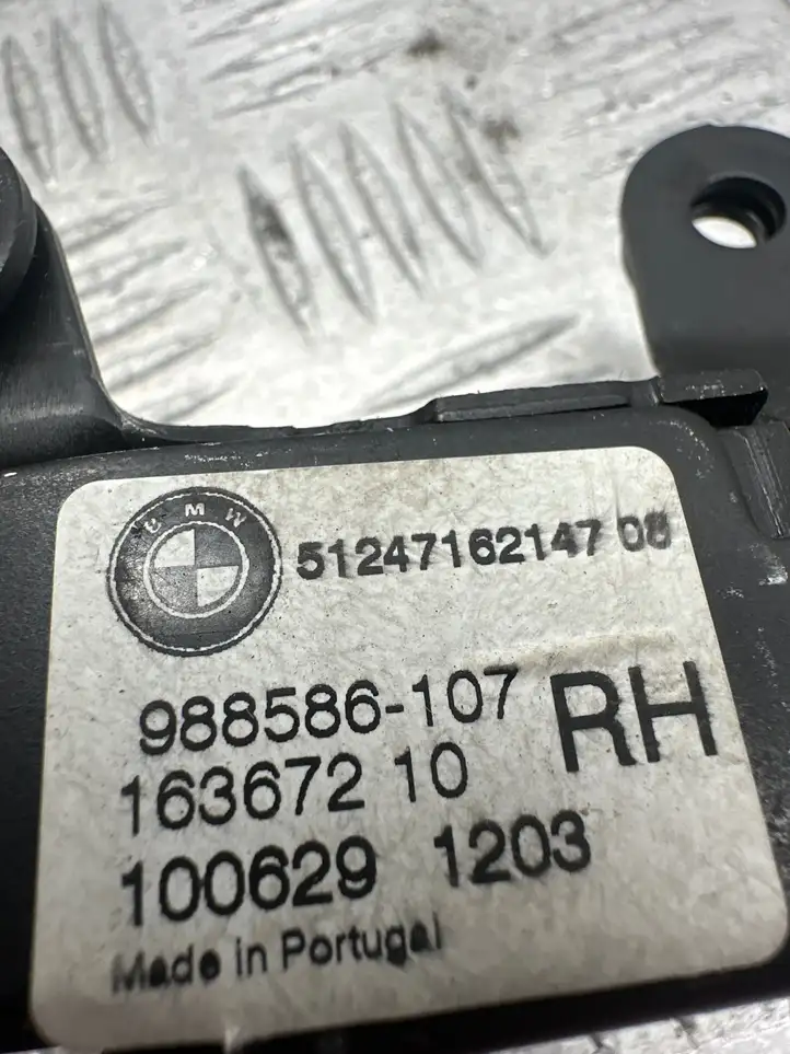 BMW X5 E70 (2006 - 2013) 51247162147 Замок крышки багажника — фото 3