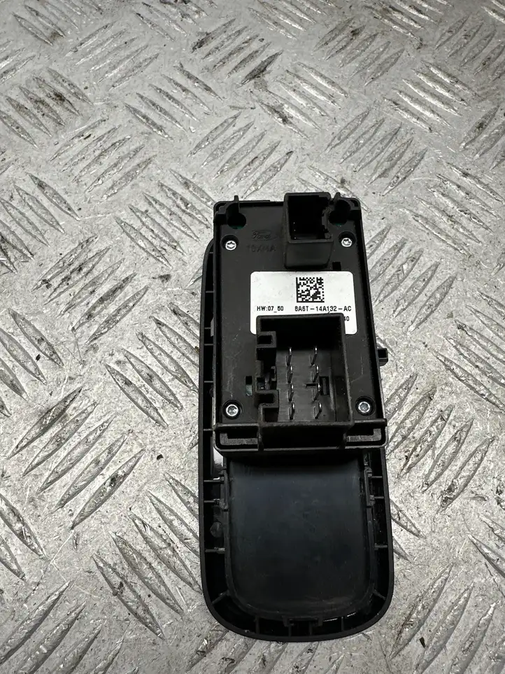 Ford Fiesta (2009 - 2012) 8A6T14A132AC Кнопка стеклоподъемников — фото 2