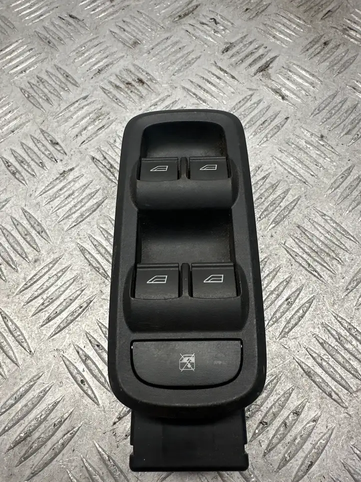 Ford Fiesta (2009 - 2012) 8A6T14A132CC Кнопка стеклоподъемников — фото 1