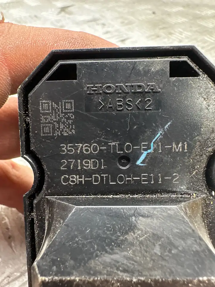 Honda Accord (2008 - 2016) 35760TL0E11M1 Блок кнопок стеклоподъемников — фото 3