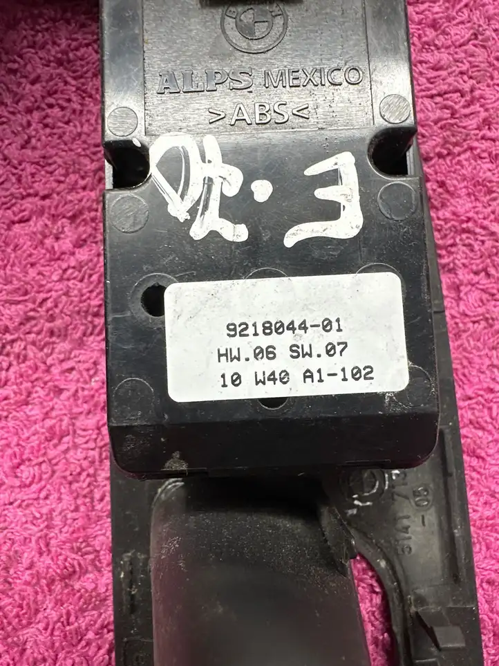 BMW X5 E70 (2006 - 2013) 9218044 Кнопка стеклоподъемников — фото 3