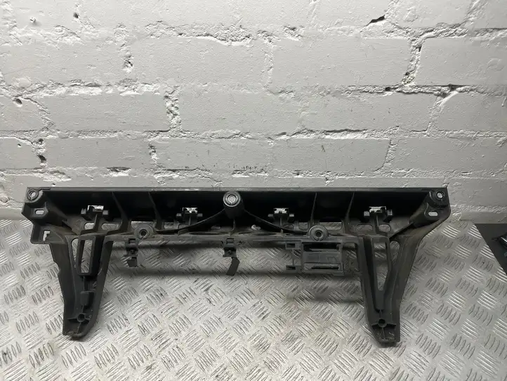 BMW X5 E70 (2006 - 2013) 7226939 Кронштейн заднего бампера — фото 2