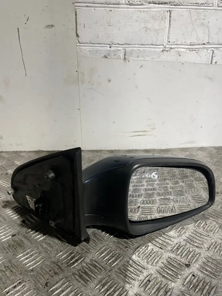 Opel Astra H (2004 - 2009) E1010795 Боковое зеркало с электроприводом — фото 1
