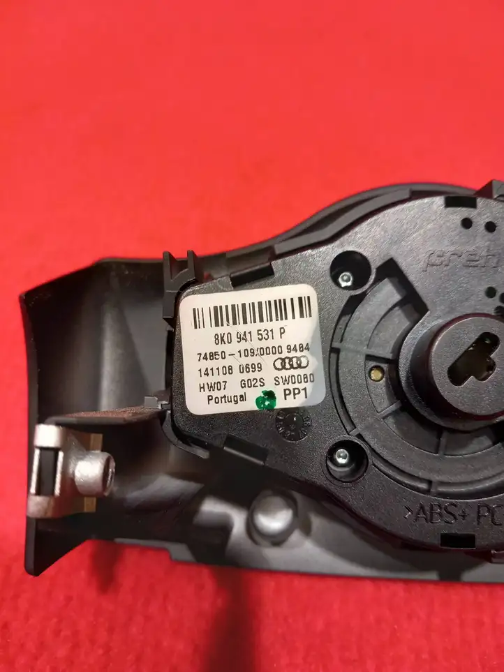 Audi A4 S4 B8 8K (2007 - 2011) 8K0941531P Включатель фонарей — фото 4