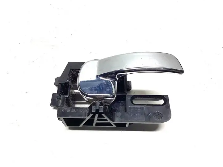 Nissan Qashqai (2010 - 2013) 80670JD08449 Внутренняя ручка двери — фото 1