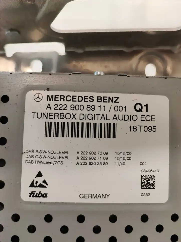 Mercedes-Benz GLC X253/C253 (2015 - ) A2229008911 Усилитель звука — фото 4