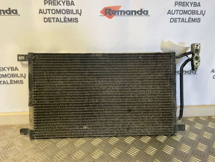 BMW X3 E83 (2003 - 2010)  64538377648 Радиатор охлаждения кондиционера воздуха
