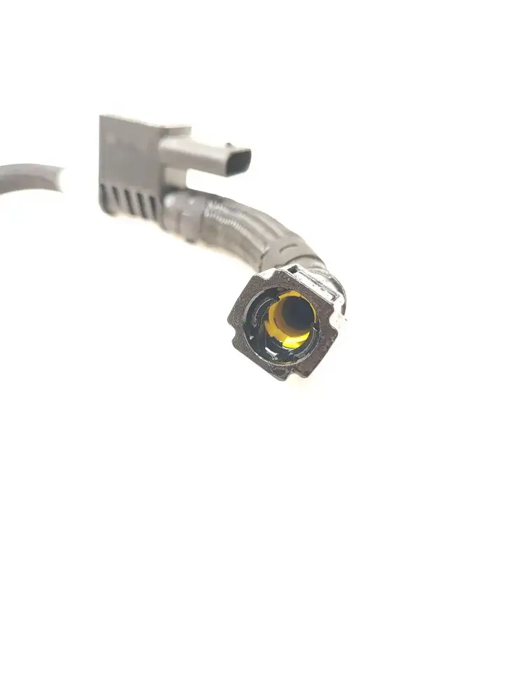 BMW 4 G22 G23 G24 G26 (2020 - ) 8579955 Трубка топливной системы — фото 2