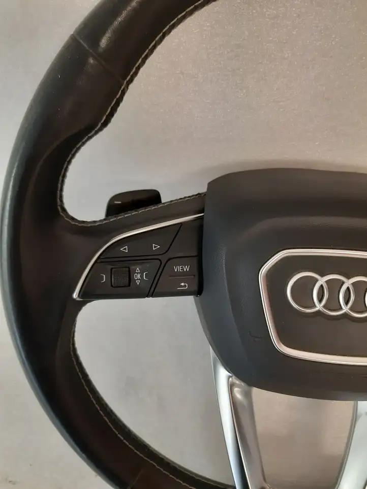Audi SQ7 (2016 - ) Руль — фото 2