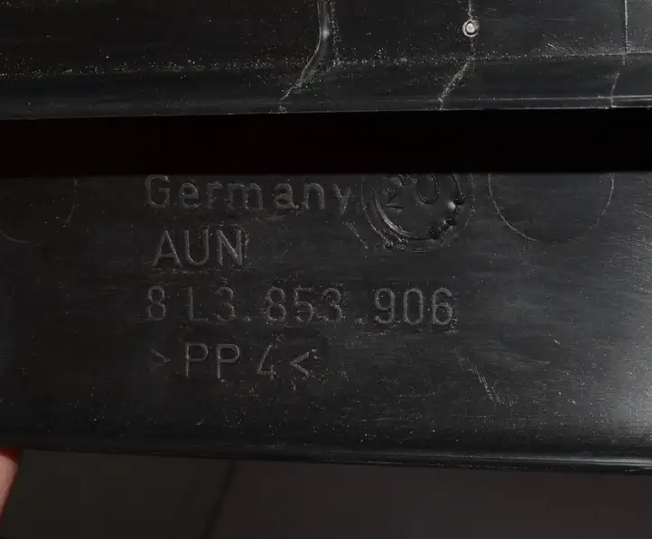 Audi A3/S3 8L (1996 - 2000) 8L3853906 Внутренняя отделка заднего порога — фото 7